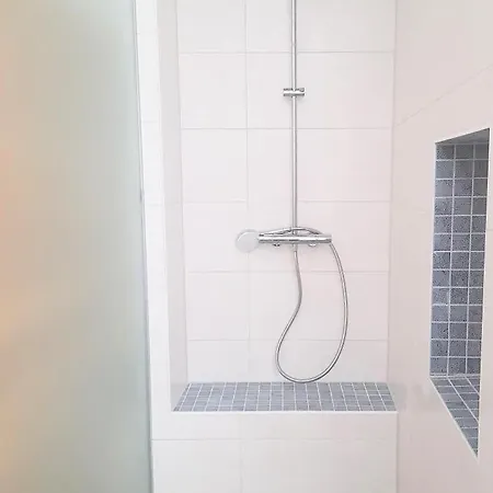 Appartement Neu!